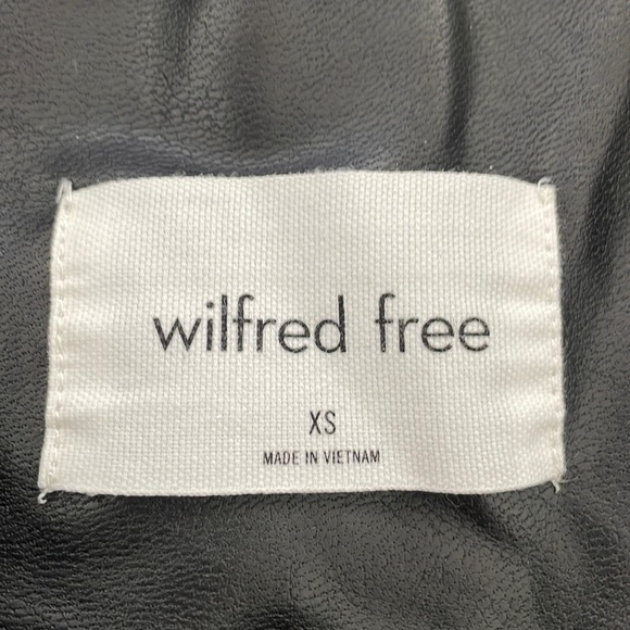 ✨SOLD ✨ Aritzia Black Daria Faux Leather Leggings - XS - Picture 7 of 9